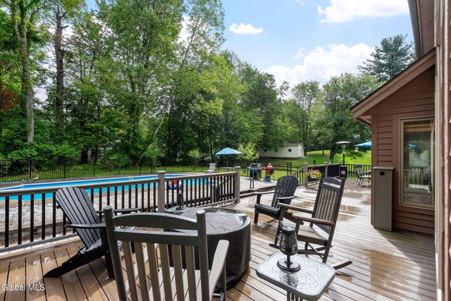 99 Boyack Road, Clifton Park, NY 12065