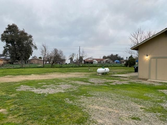 15792 Raymond Road, Madera, CA 93638