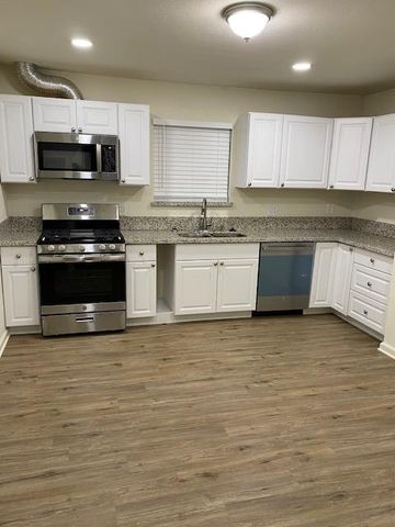 15792 Raymond Road, Madera, CA 93638