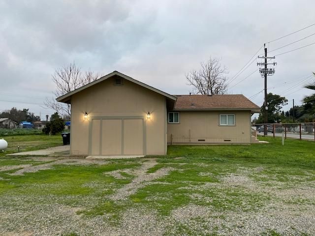 15792 Raymond Road, Madera, CA 93638