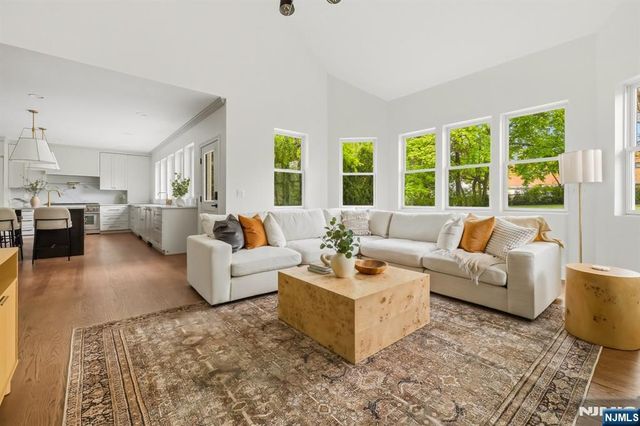 120 Hope Street, Ridgewood, NJ 07450