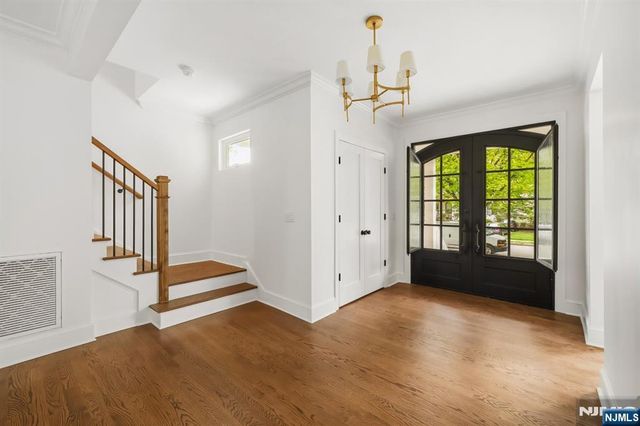 120 Hope Street, Ridgewood, NJ 07450