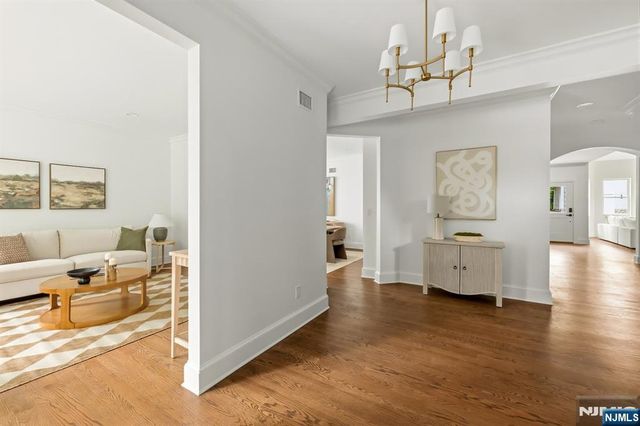 120 Hope Street, Ridgewood, NJ 07450