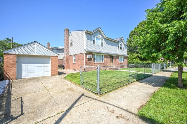 76-04 252nd Street, Bellerose, NY 11426