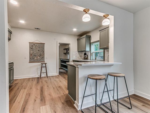 509 N Division Street, Guthrie, OK 73044
