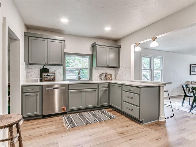 509 N Division Street, Guthrie, OK 73044