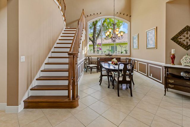 904 SW Pebble Lane, Palm City, FL 34990