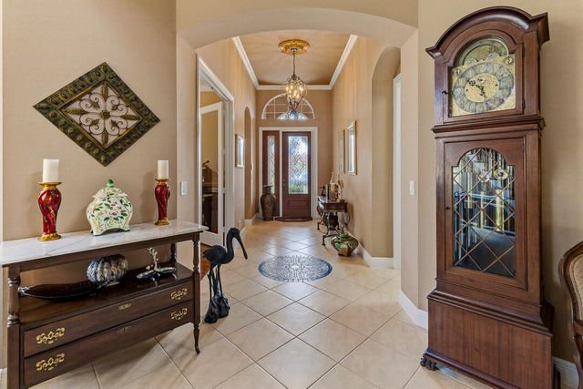 904 SW Pebble Lane, Palm City, FL 34990