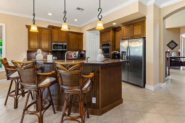 904 SW Pebble Lane, Palm City, FL 34990