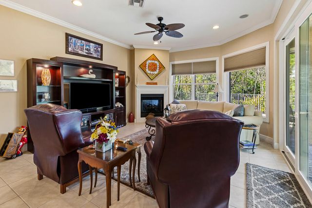 904 SW Pebble Lane, Palm City, FL 34990