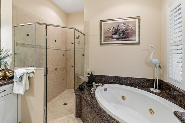 904 SW Pebble Lane, Palm City, FL 34990