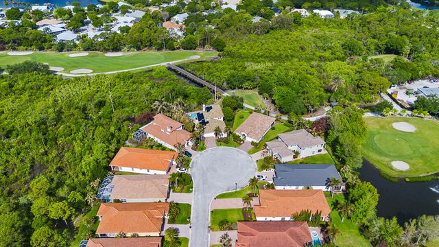 904 SW Pebble Lane, Palm City, FL 34990