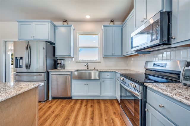 355 Little Elm Creek Road, Gunter, TX 75058