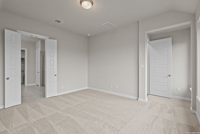 313 Ainslie St W, Castroville, TX 78009