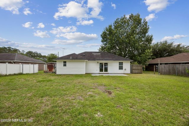 533 E OHIO Avenue, Macclenny, FL 32063
