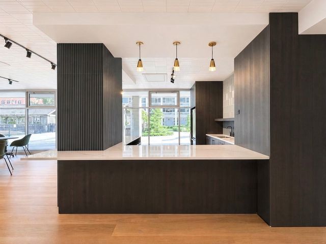 4250 N Marine Drive 716, Chicago, IL 60613
