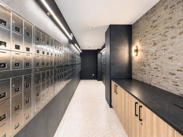 4250 N Marine Drive 716, Chicago, IL 60613
