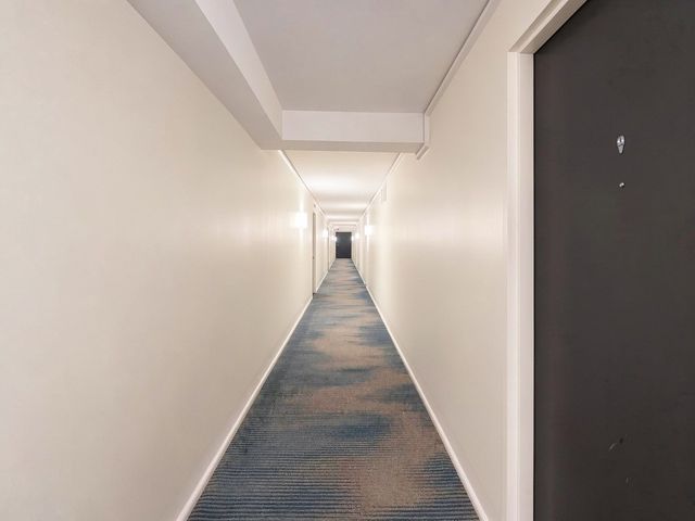 4250 N Marine Drive 716, Chicago, IL 60613