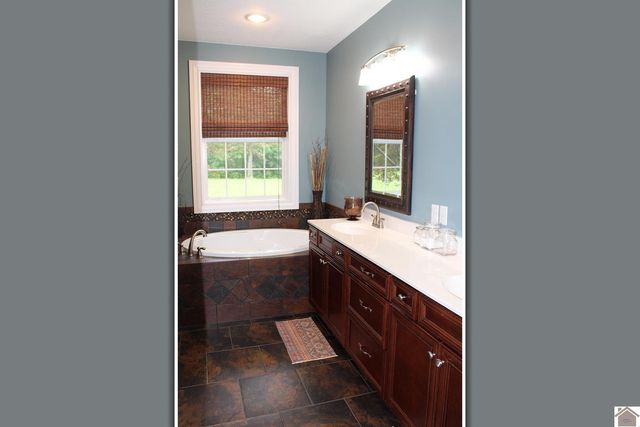 494 & 430 Beat Farmer Road, New Concord, KY 42076