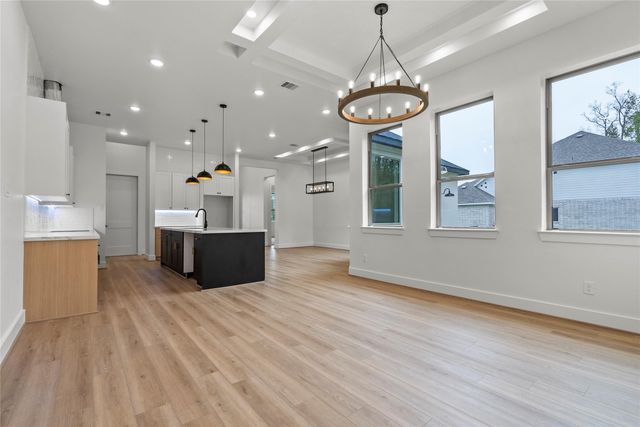 525 County Road 6617, Dayton, TX 77535