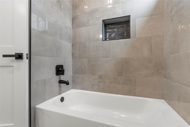 525 County Road 6617, Dayton, TX 77535