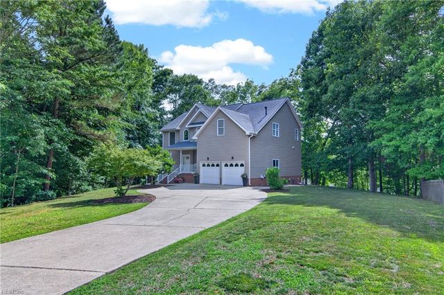 101 View Pointe DR, Newport News, VA 23603