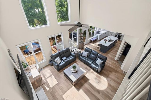 101 View Pointe DR, Newport News, VA 23603