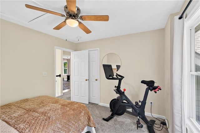 101 View Pointe DR, Newport News, VA 23603