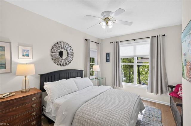 101 View Pointe DR, Newport News, VA 23603