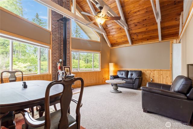 70 E Park Drive, Shelton, WA 98584