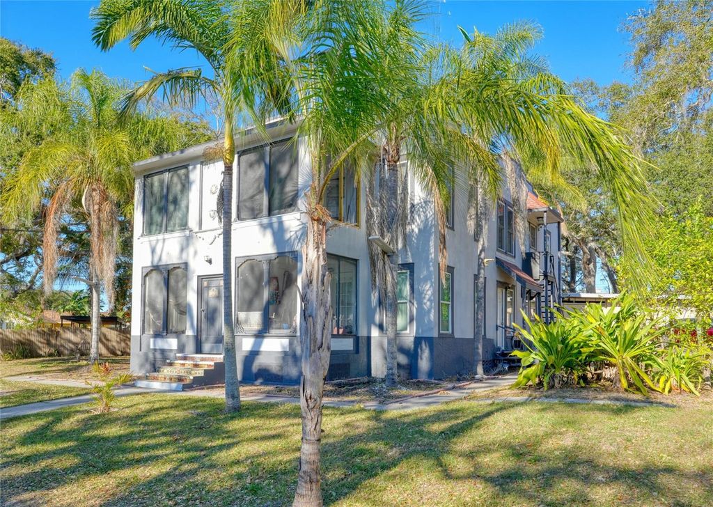 1871 STEVENSON AVENUE, Clearwater, FL 33755