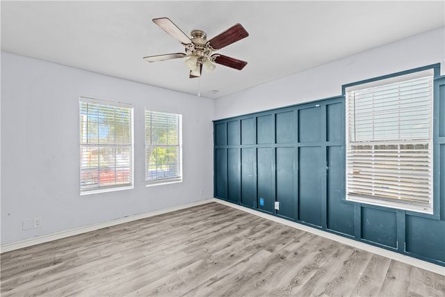 4905 Willowbrook Dr, Corpus Christi, TX 78411