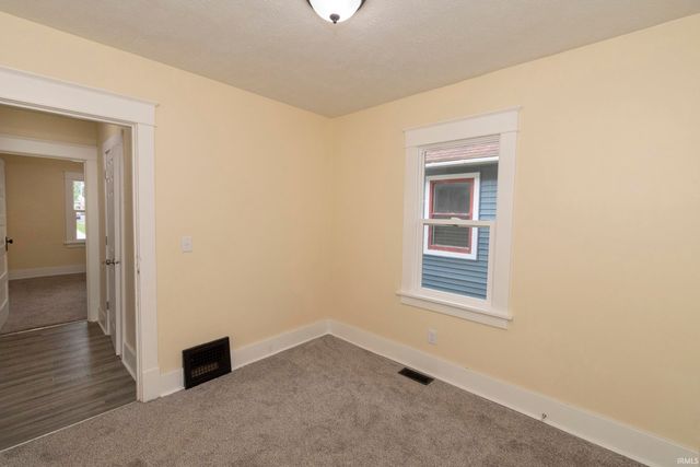 814 Sancome Avenue, South Bend, IN 46628