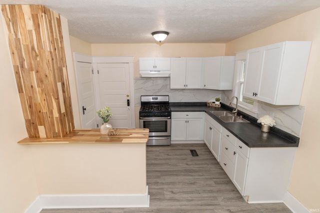 814 Sancome Avenue, South Bend, IN 46628