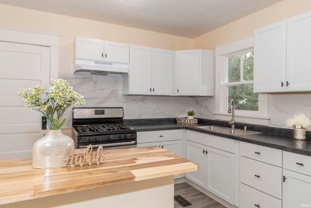 814 Sancome Avenue, South Bend, IN 46628