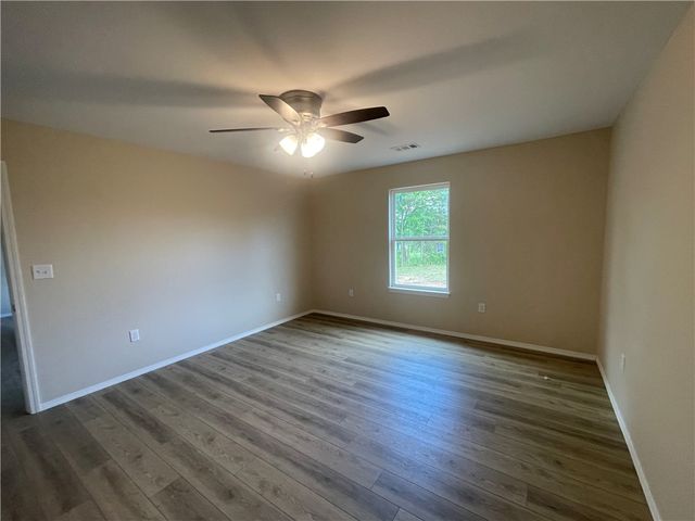 477 CR 3339, Clarksville, AR 72830
