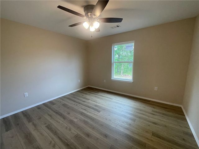 477 CR 3339, Clarksville, AR 72830