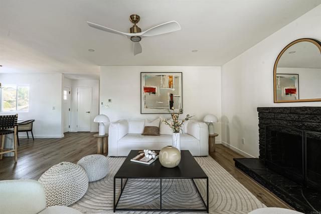 7750 Ropalt St, La Mesa, CA 91942