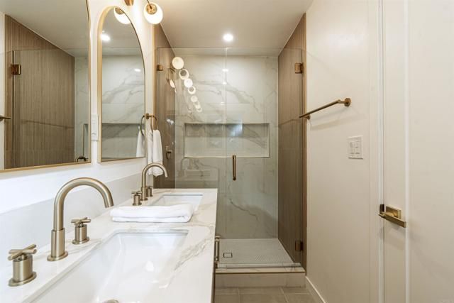 7750 Ropalt St, La Mesa, CA 91942