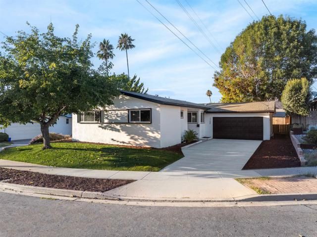 7750 Ropalt St, La Mesa, CA 91942