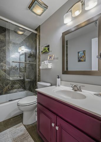 10016 Academy Knolls Drive NE, Albuquerque, NM 87111
