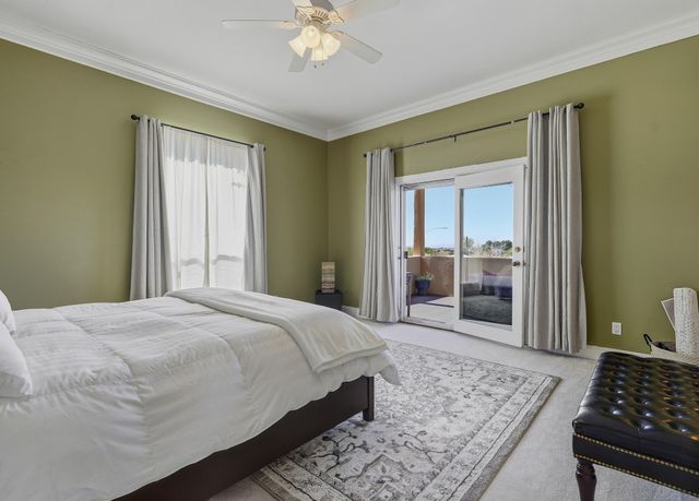 10016 Academy Knolls Drive NE, Albuquerque, NM 87111