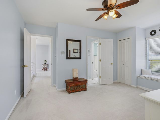 10016 Academy Knolls Drive NE, Albuquerque, NM 87111
