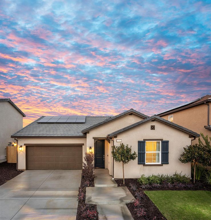 1163 Maclure Avenue W, Madera, CA 93636