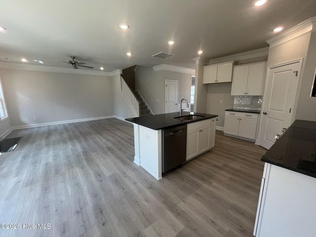 1147 Natal Drive SE, Bolivia, NC 28422