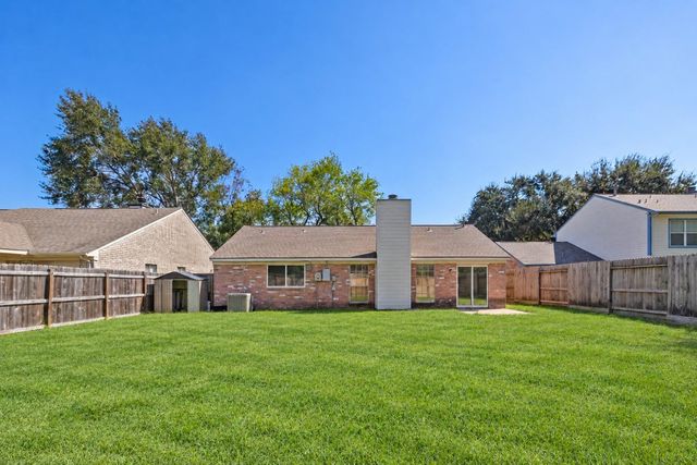 9631 Secretariat Drive, Houston, TX 77065