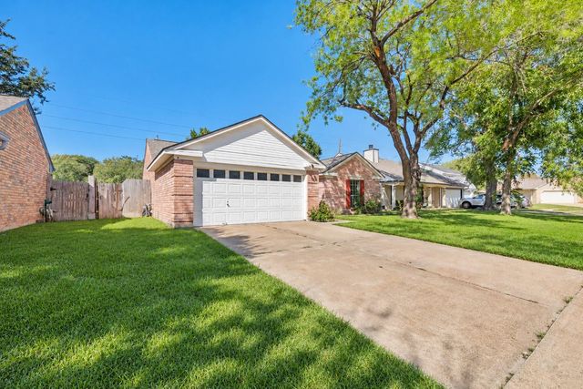9631 Secretariat Drive, Houston, TX 77065