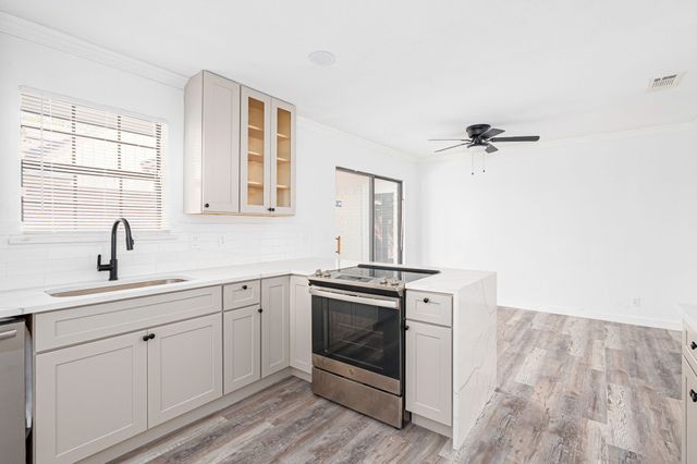 5605 Reiger Avenue, Dallas, TX 75214