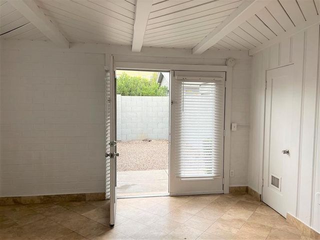 4127 N 18th Place Apt 3, Phoenix, AZ 85016