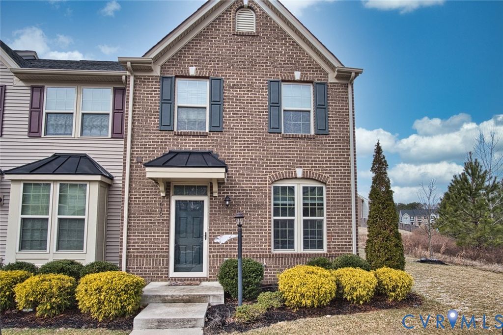 610 Lenten Rose Ln, Henrico, VA 23223